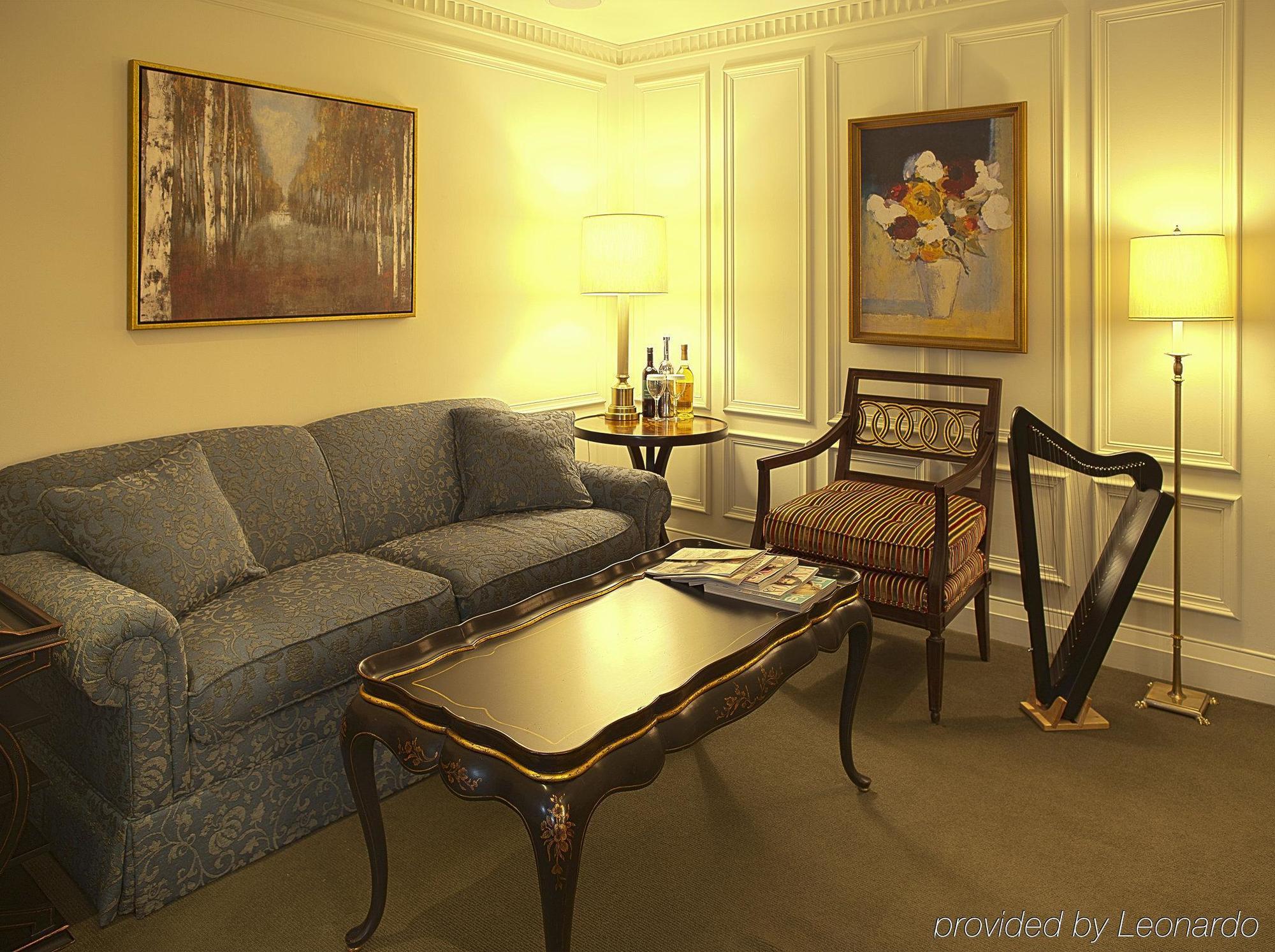 Hotel Windsor Arms 5*