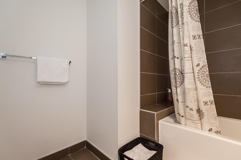 Lifesuites King West Loft *
