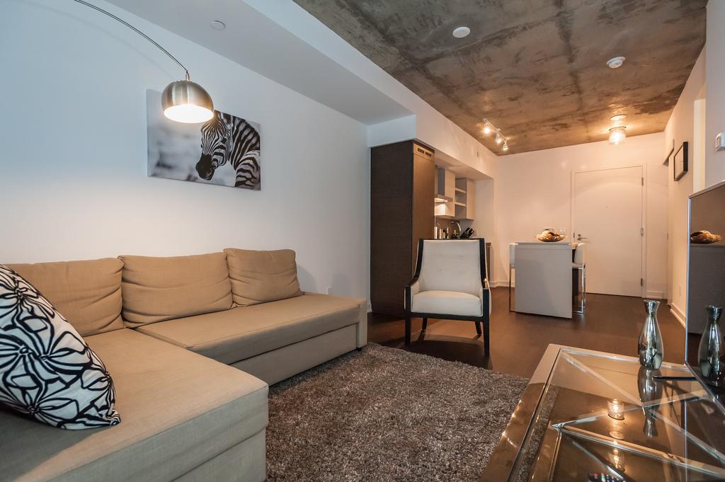Lifesuites King West Loft * Toronto