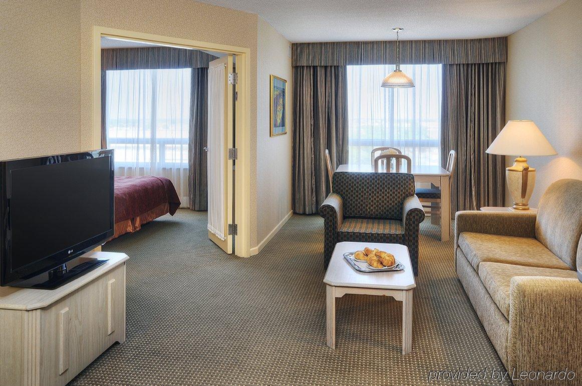 Embassy By Hilton Airport Hotel
