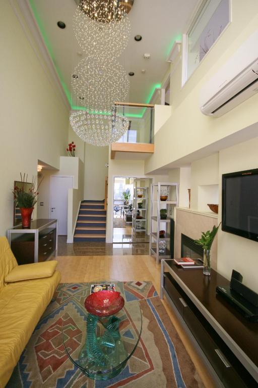 Yonge Furnished