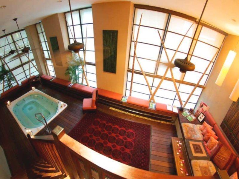 Hotel Executive Cosmopolitan 4*