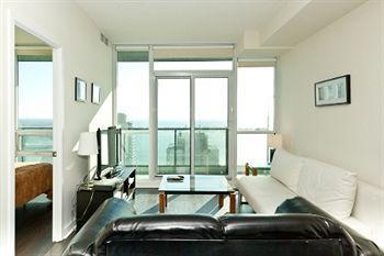 E.s.i Furnished On Bay Apartment *