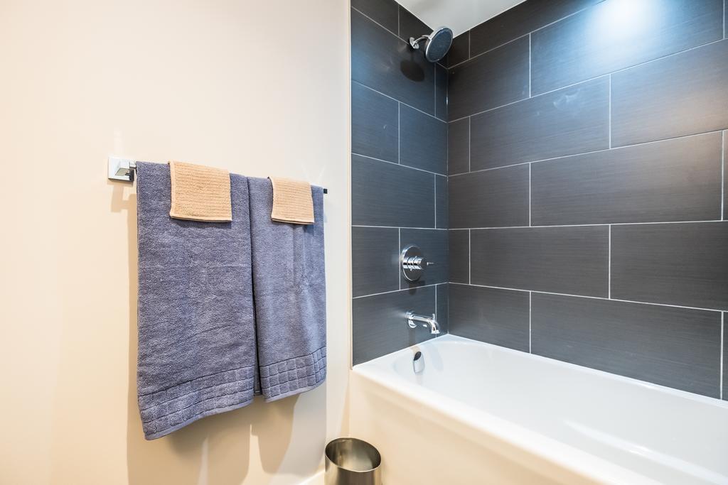 Apartment Premium 2bdrm In Yorkville *