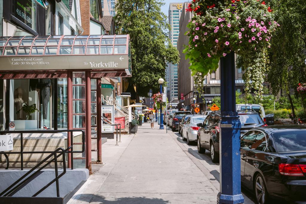 Premium 2bdrm In Yorkville