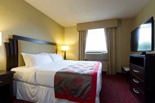 Hampton & By Hilton Downtown Hotel 3*
