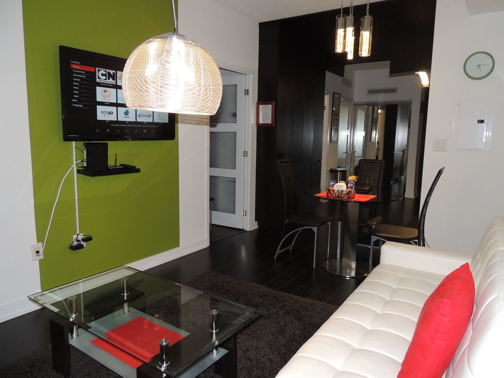 Apartment Tvhr - Luxury Condos In Heart Of Downtown Toronto