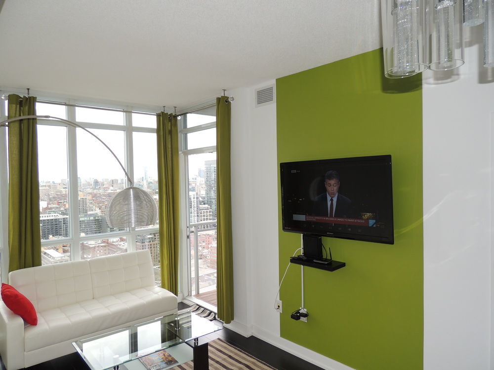 Tvhr - Luxury Condos In Heart Of Downtown