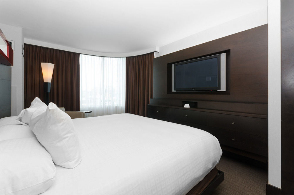 Hyatt Regency 4*