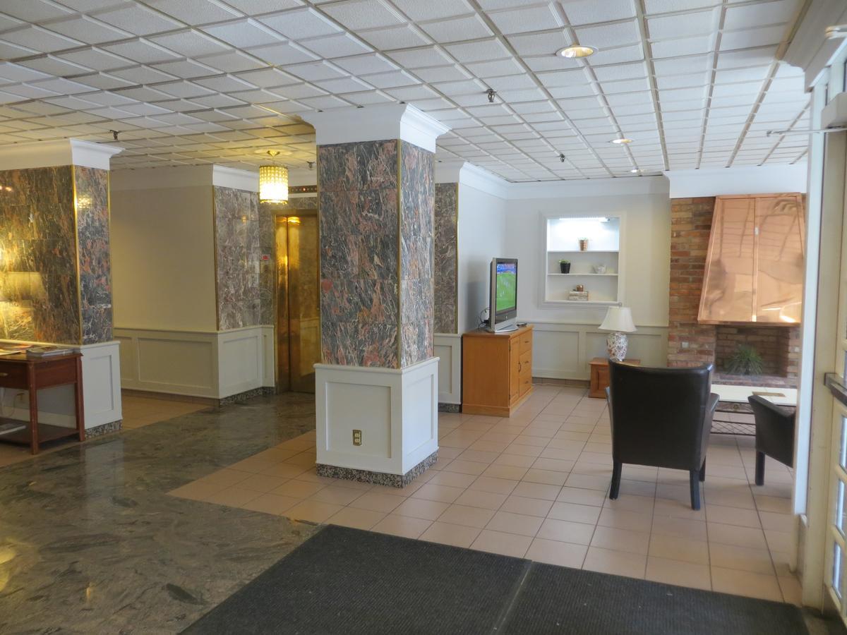 Hotel 89 Yorkville