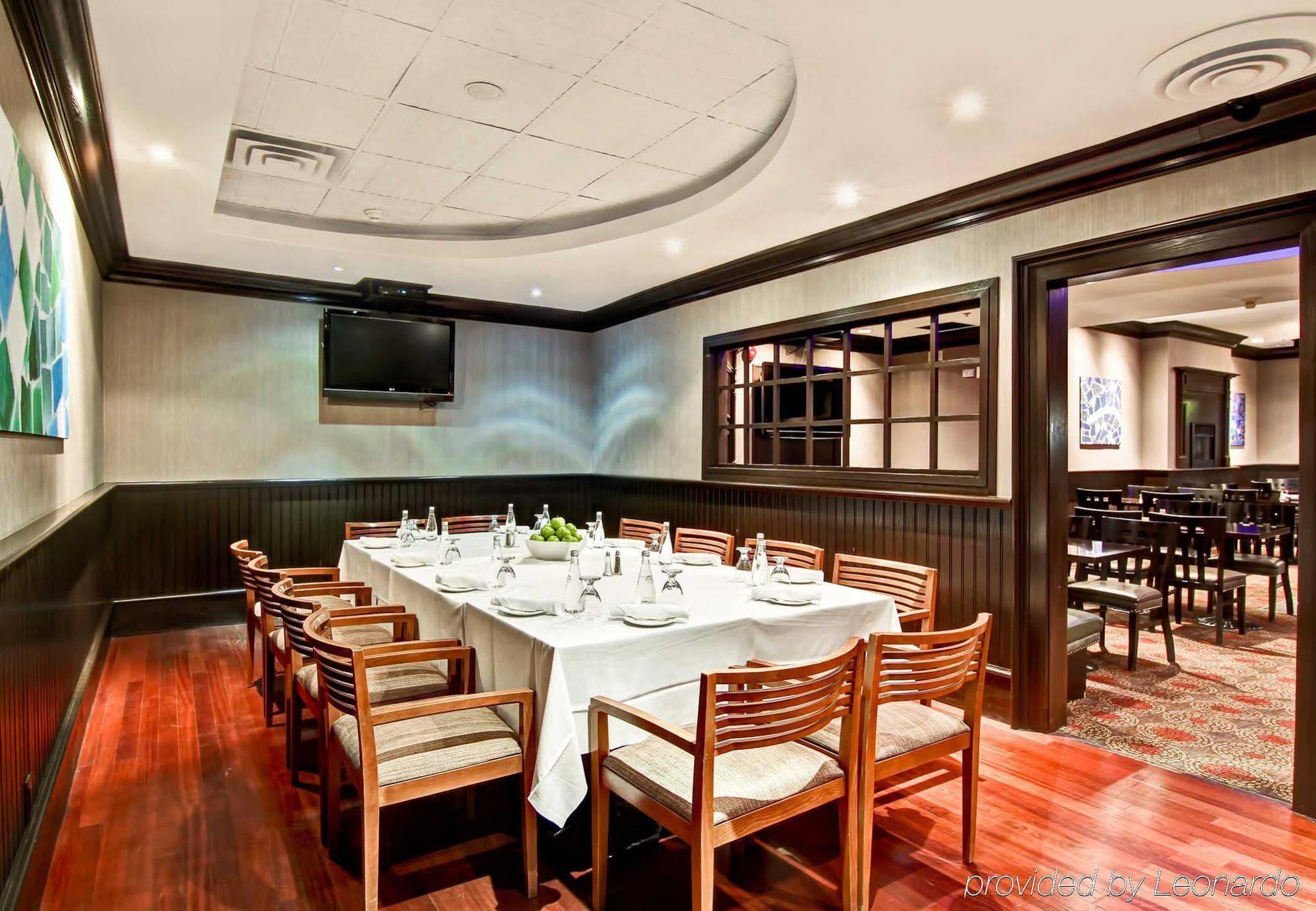 Delta By Marriott East 4*