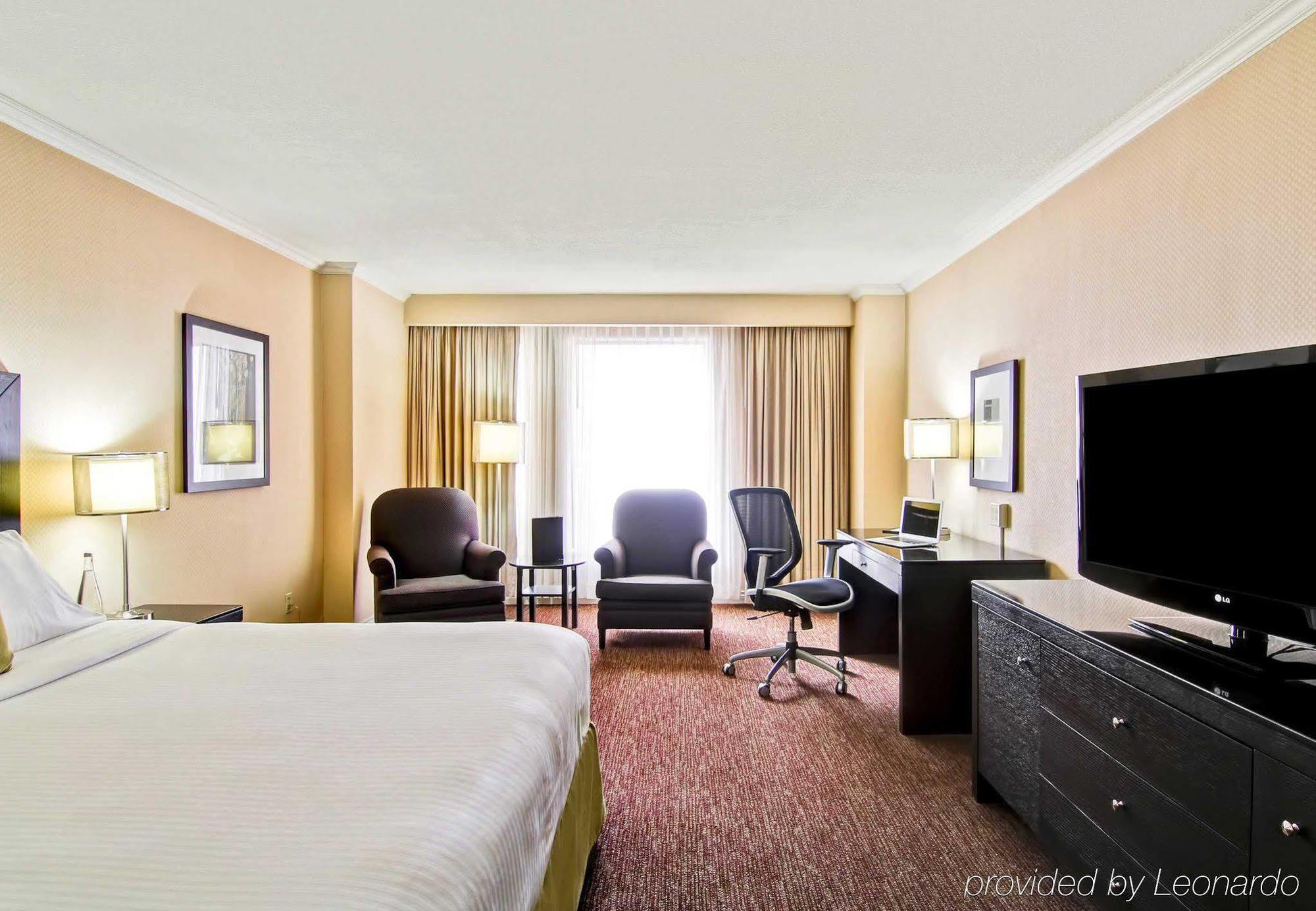 Hotel Delta By Marriott East 4*