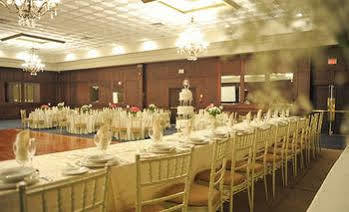 Hotel Montecassino Hotel & Event Centre Toronto