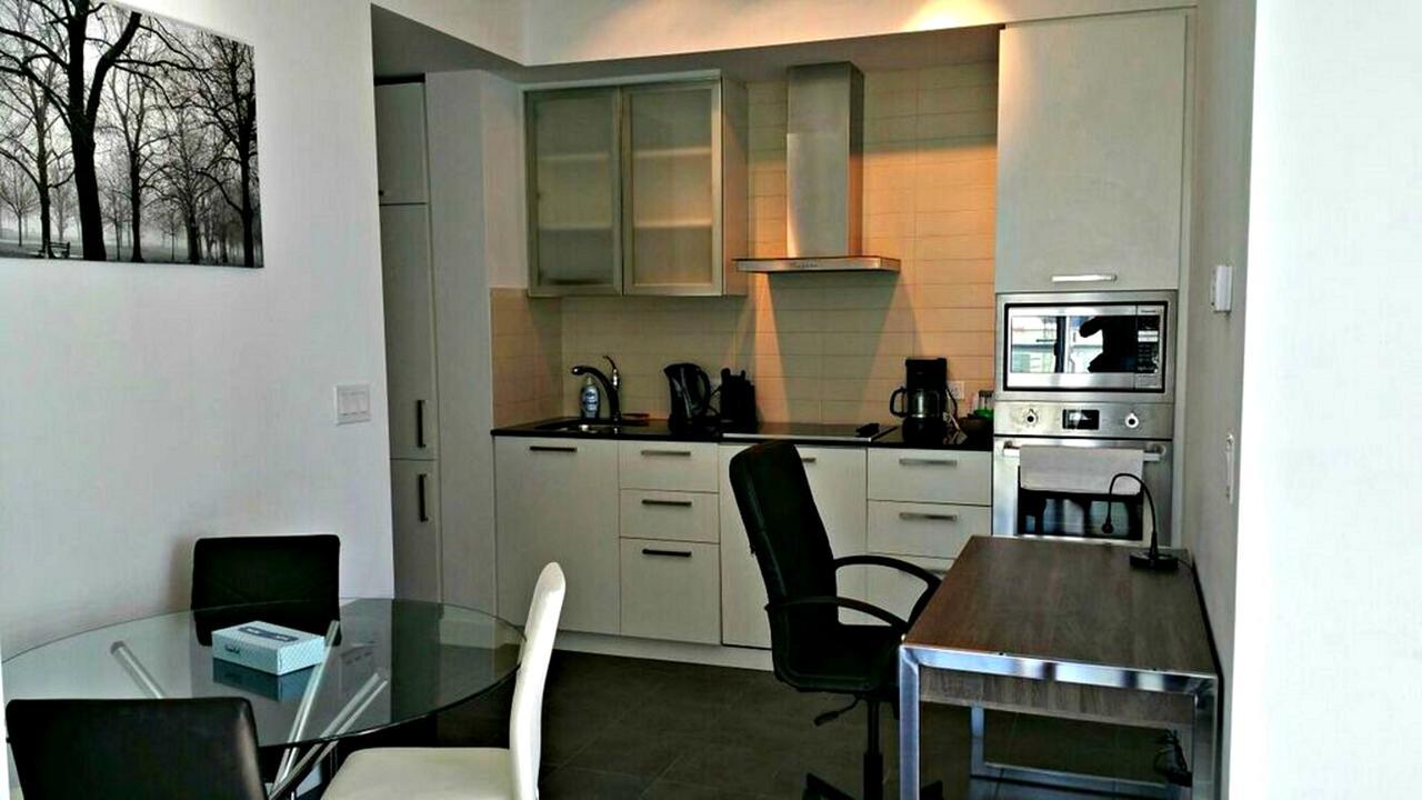 Pelicanstay At Rogers Centre Apartment