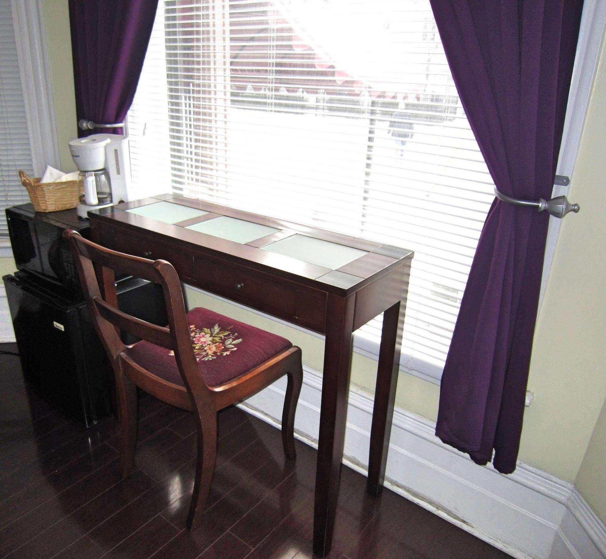 Guest house Spadina 11