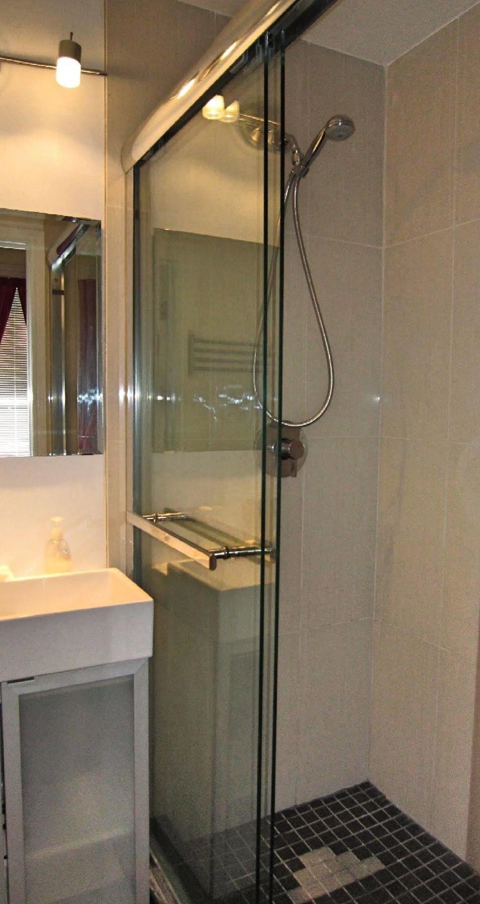 Spadina 11 Guest house 3*