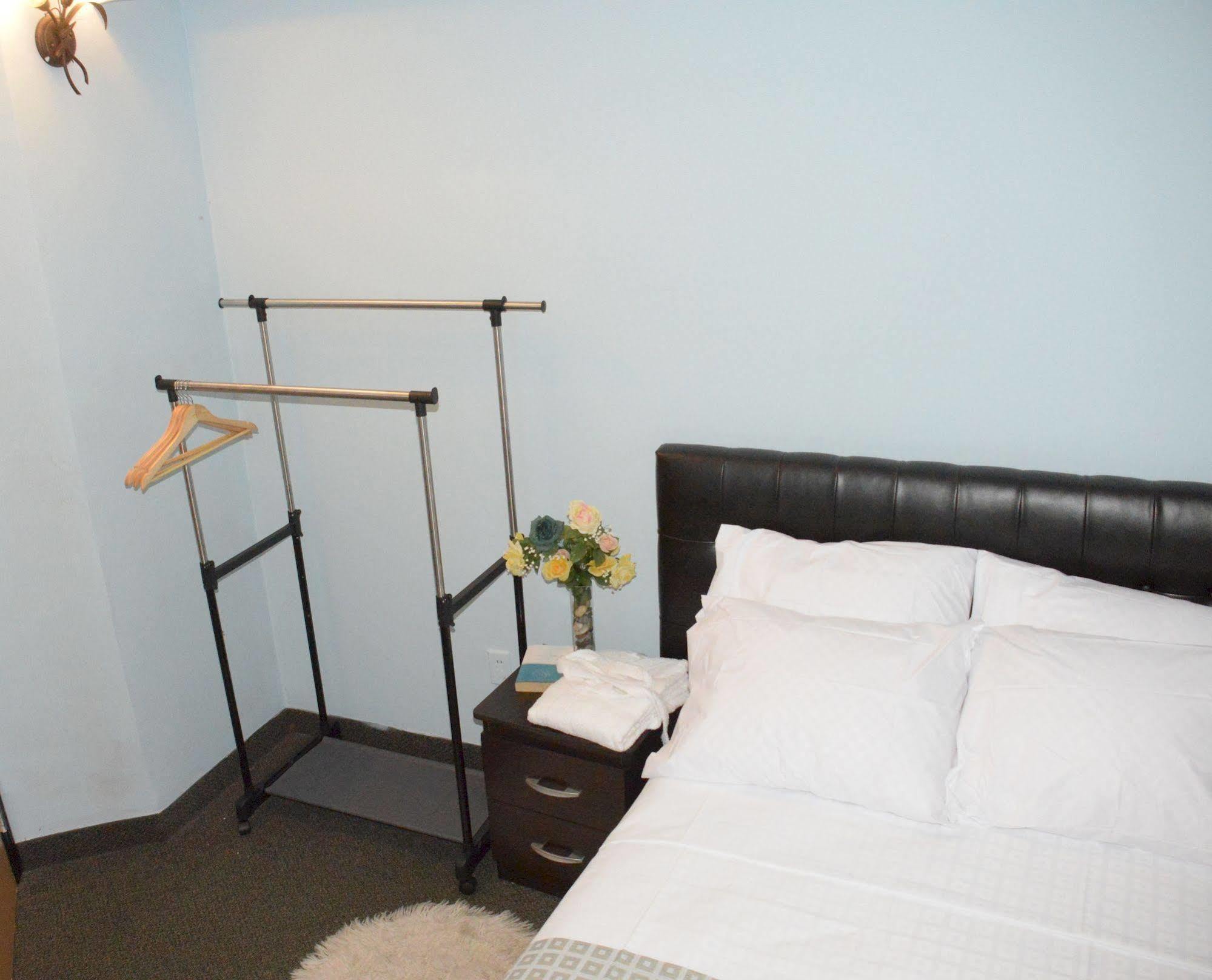Smile Back B&B Toronto