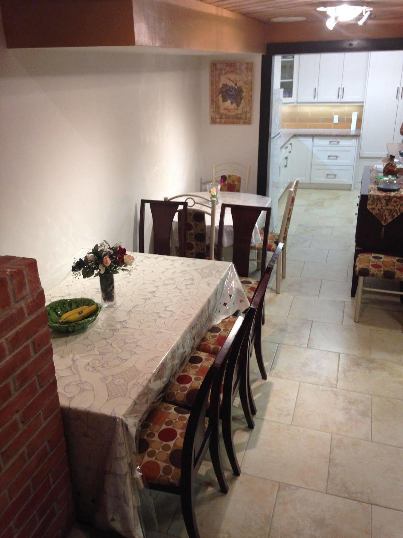 Bed & Breakfast Smile Back B&B Toronto