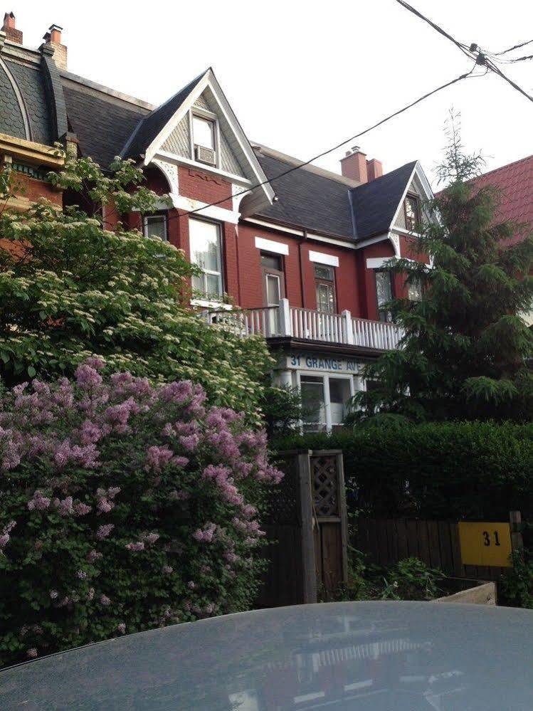 Chinatown Travellers Guest house