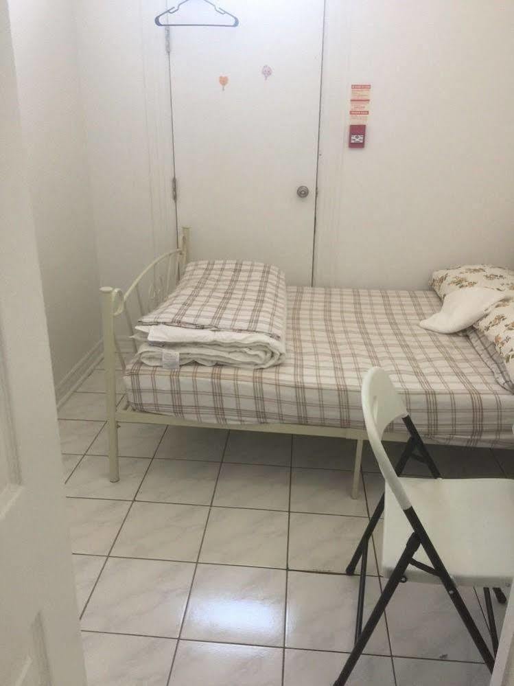 Chinatown Travellers Guest house 2*