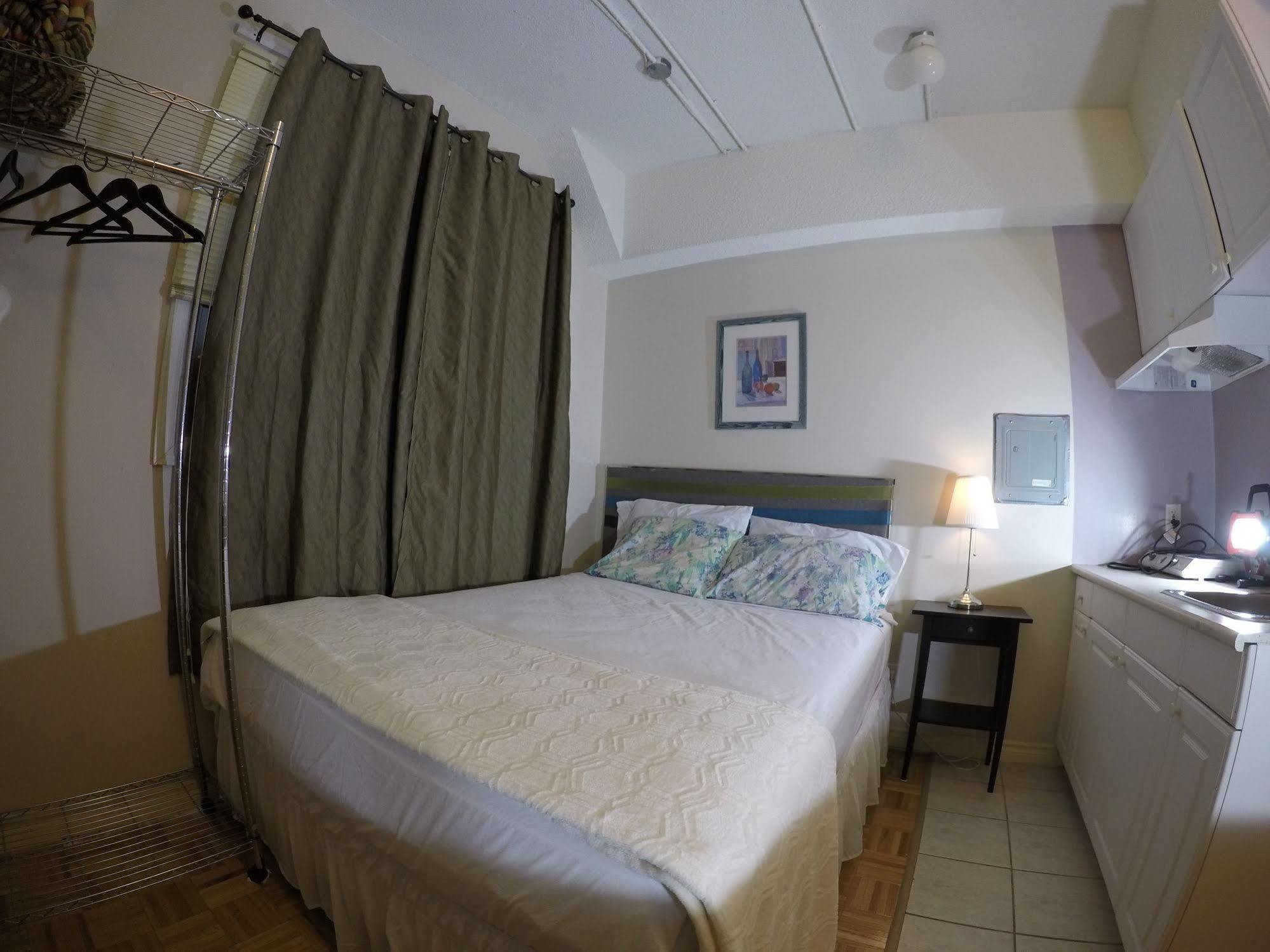 Hostel Saint Lawrence Residences And