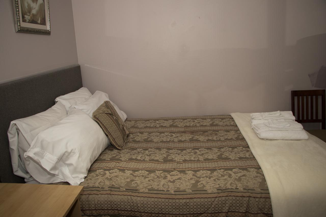 Hostel Saint Lawrence Residences And