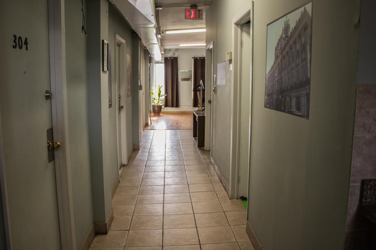 Hostel Saint Lawrence Residences And *