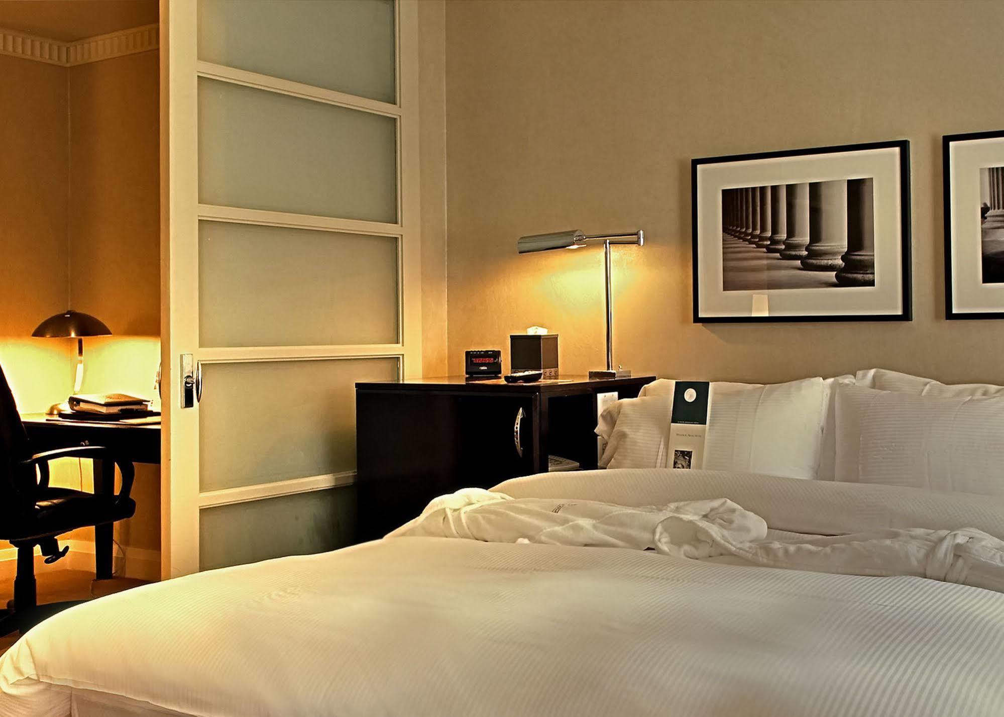Hotel Windsor Arms 5*