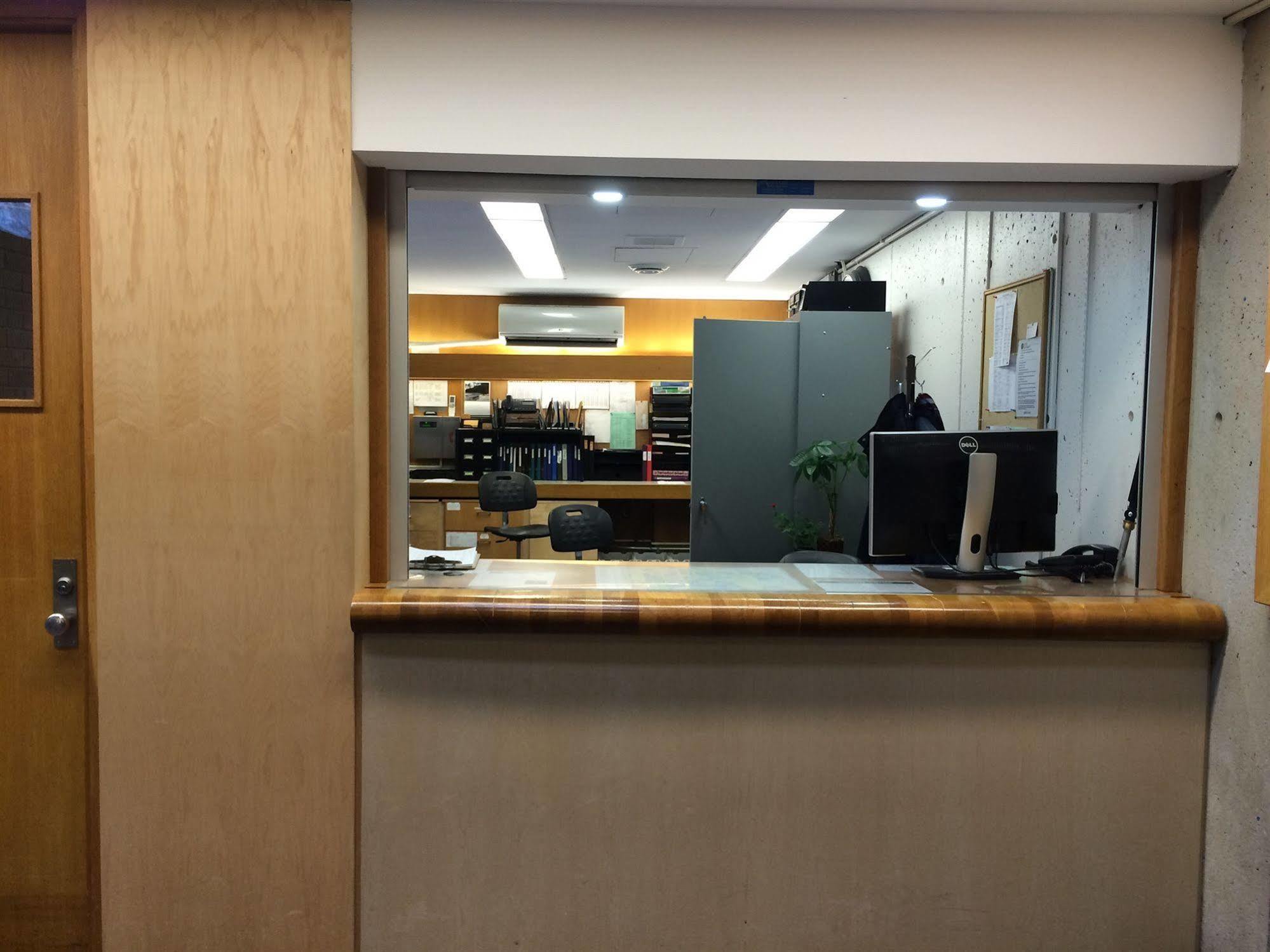Of - New College - Wilson Hall * Toronto