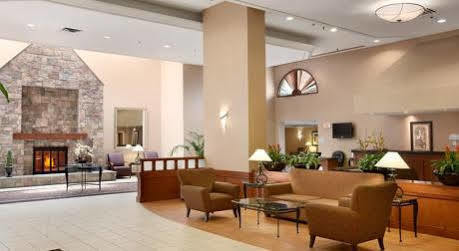 Hotel Doubletree By Hilton Airport, On 4*