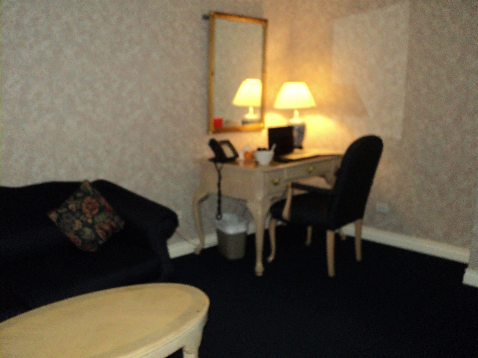 Montecassino Hotel & Event Centre 3*