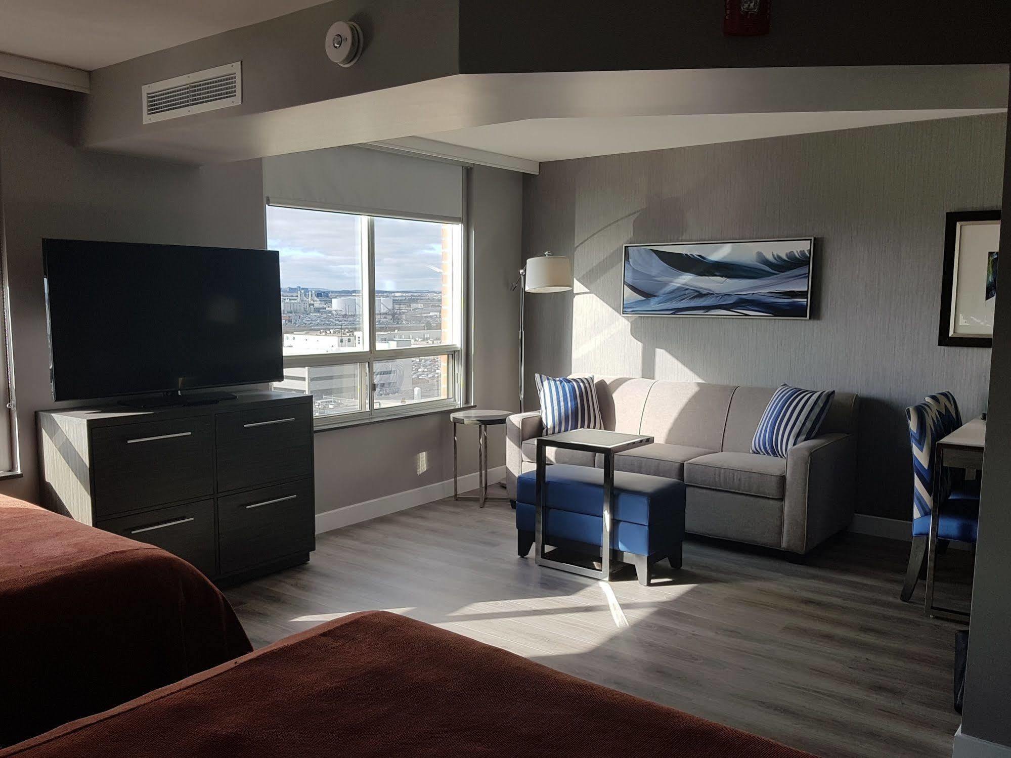 Embassy By Hilton Airport Hotel Toronto
