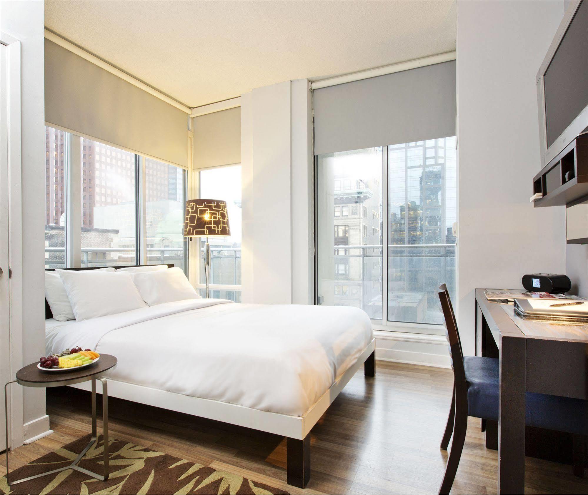 Executive Cosmopolitan 4* Toronto