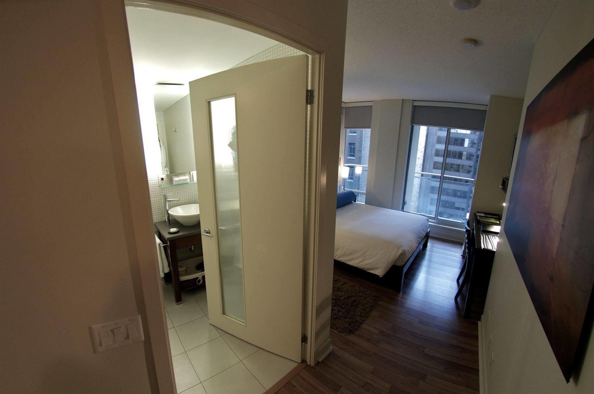 Executive Cosmopolitan 4* Toronto