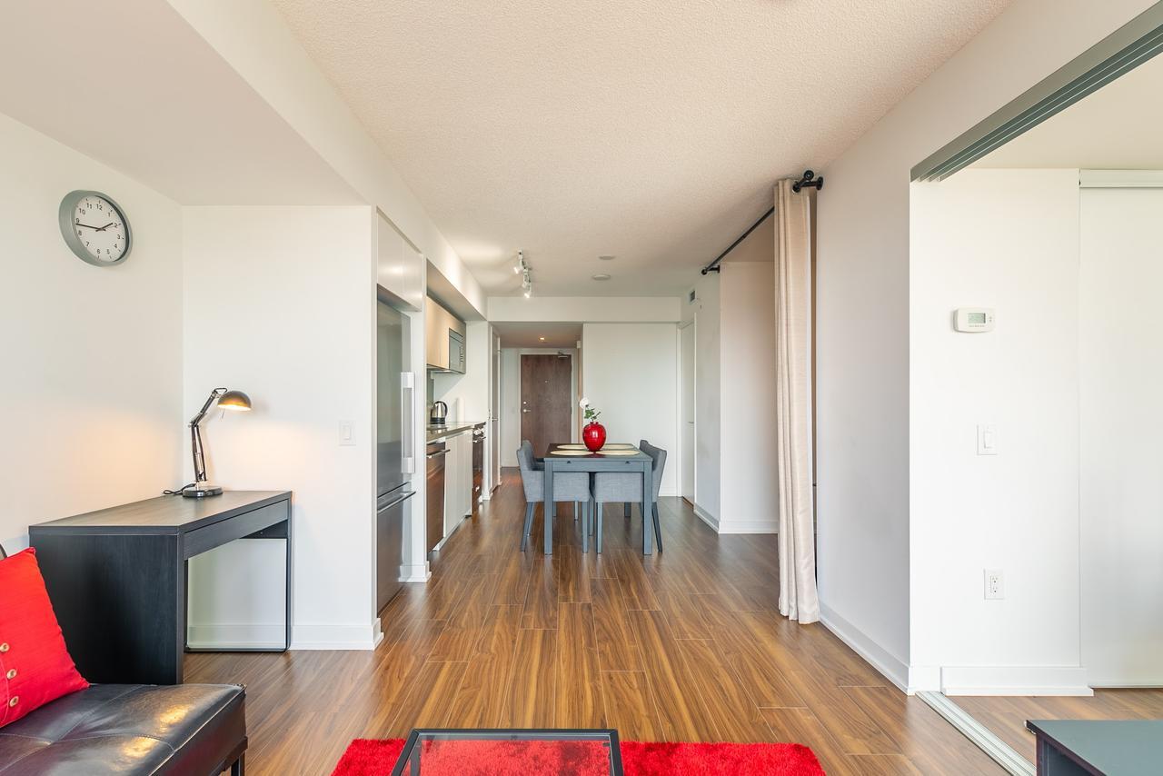 Simply Comfort. Amazing Downtown