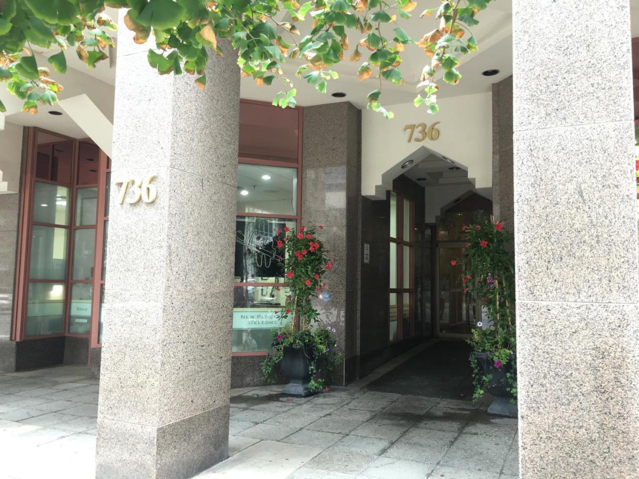 Aparthotel Canada On Bay, Established 1998 3*