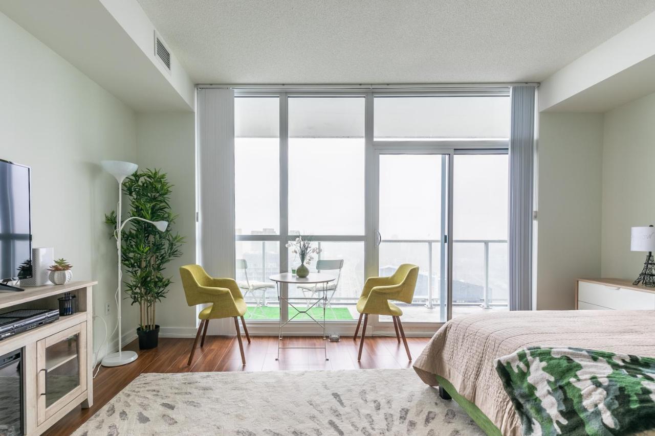 Simply Comfort. Amazing Downtown Apartment Toronto