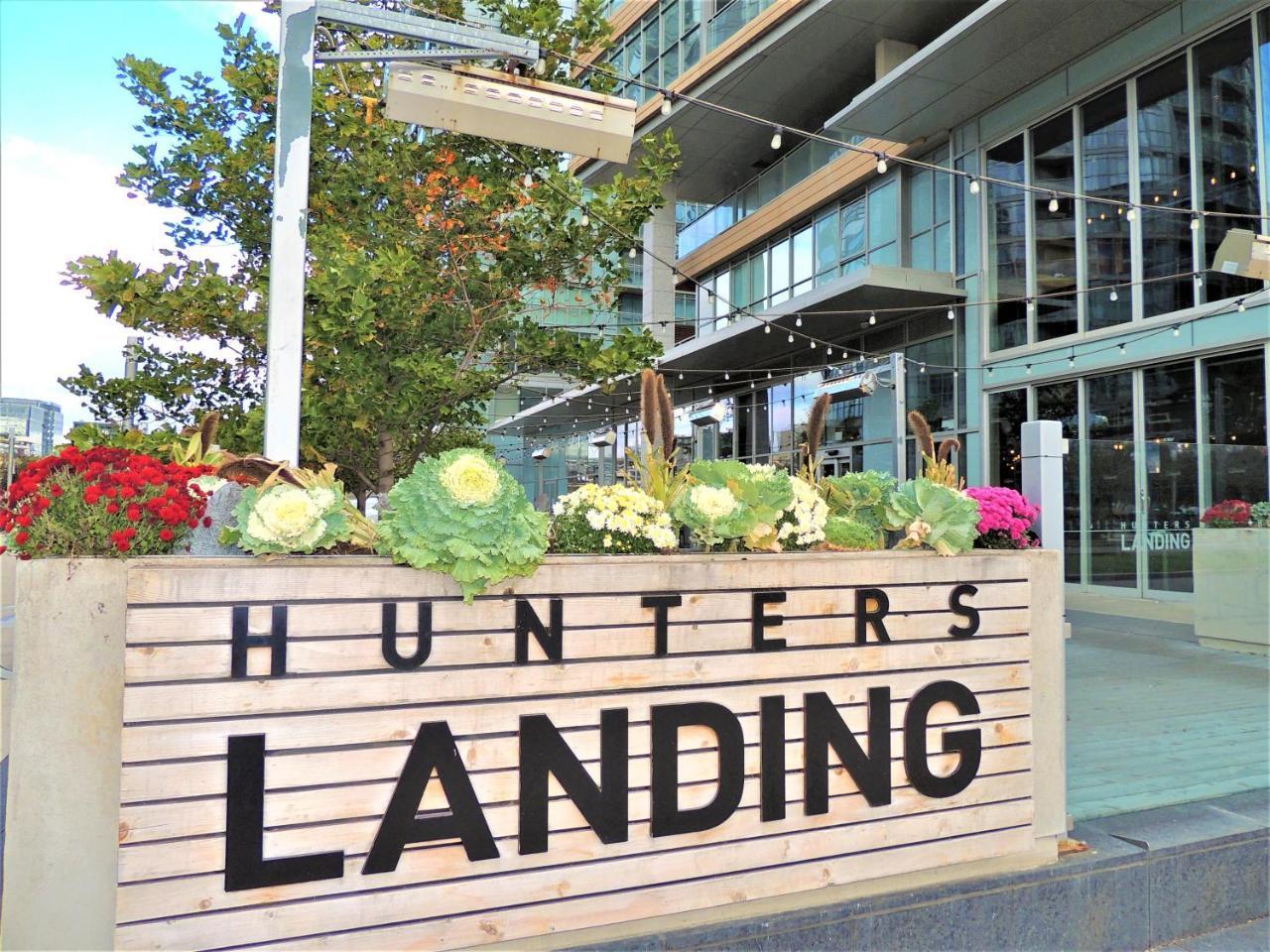 Apartment Tvhr - Luxury Condos In Heart Of Downtown