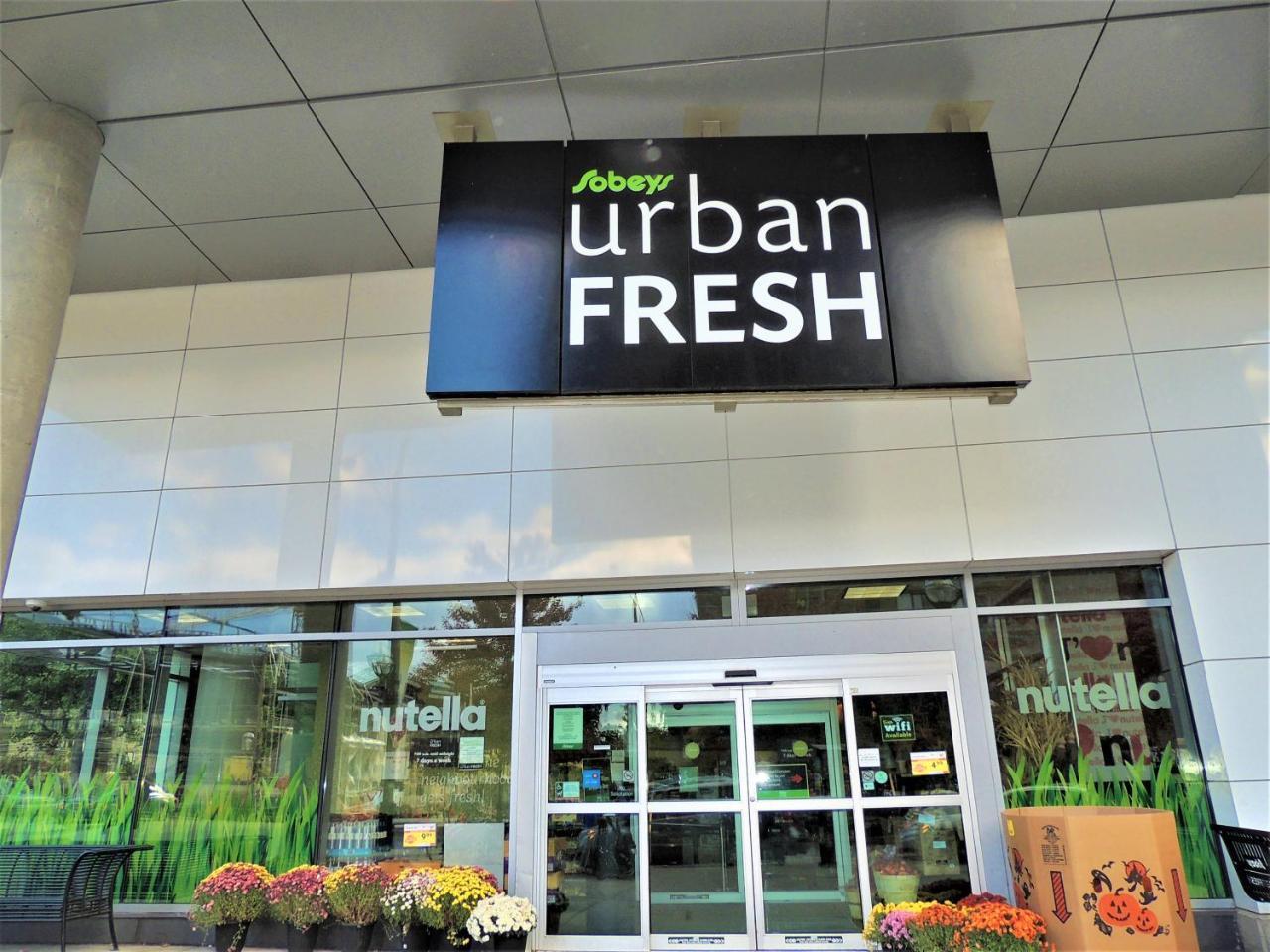 Tvhr - Luxury Condos In Heart Of Downtown Toronto