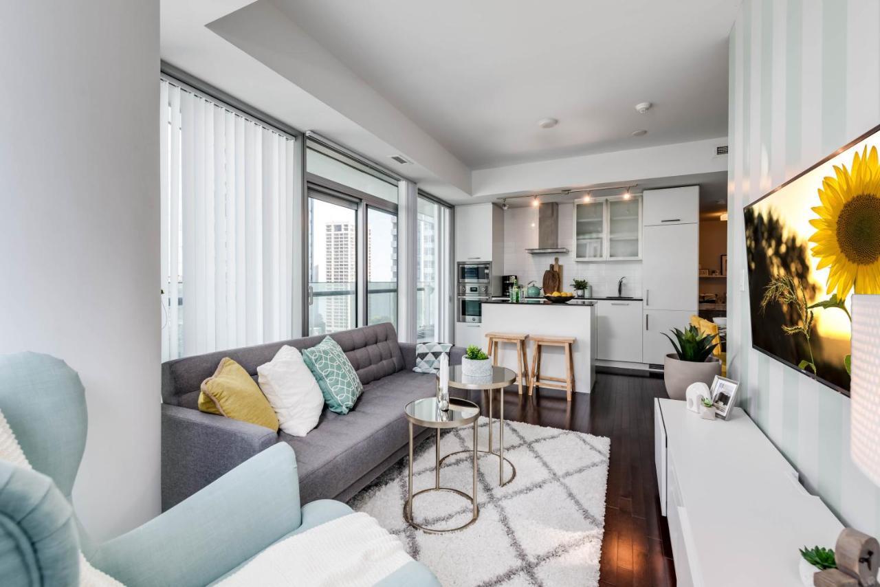 Applewood Financial District Cn Tower Apartment *
