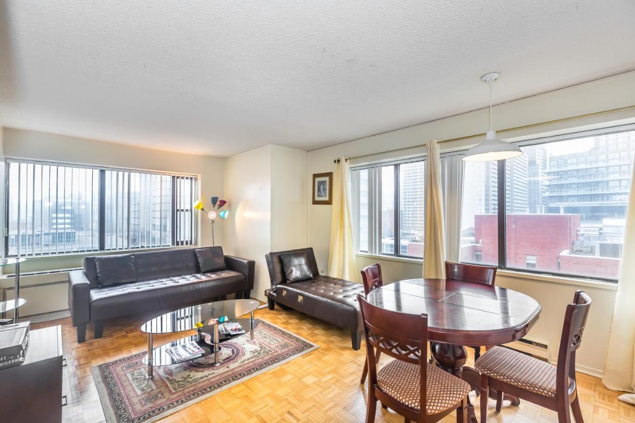 Toronto Furnished Living-Gerard *