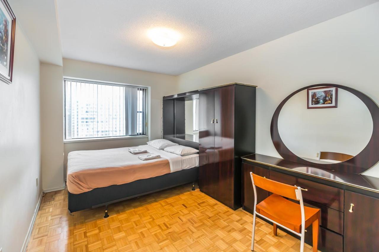 Toronto Furnished Living-Gerard * Toronto
