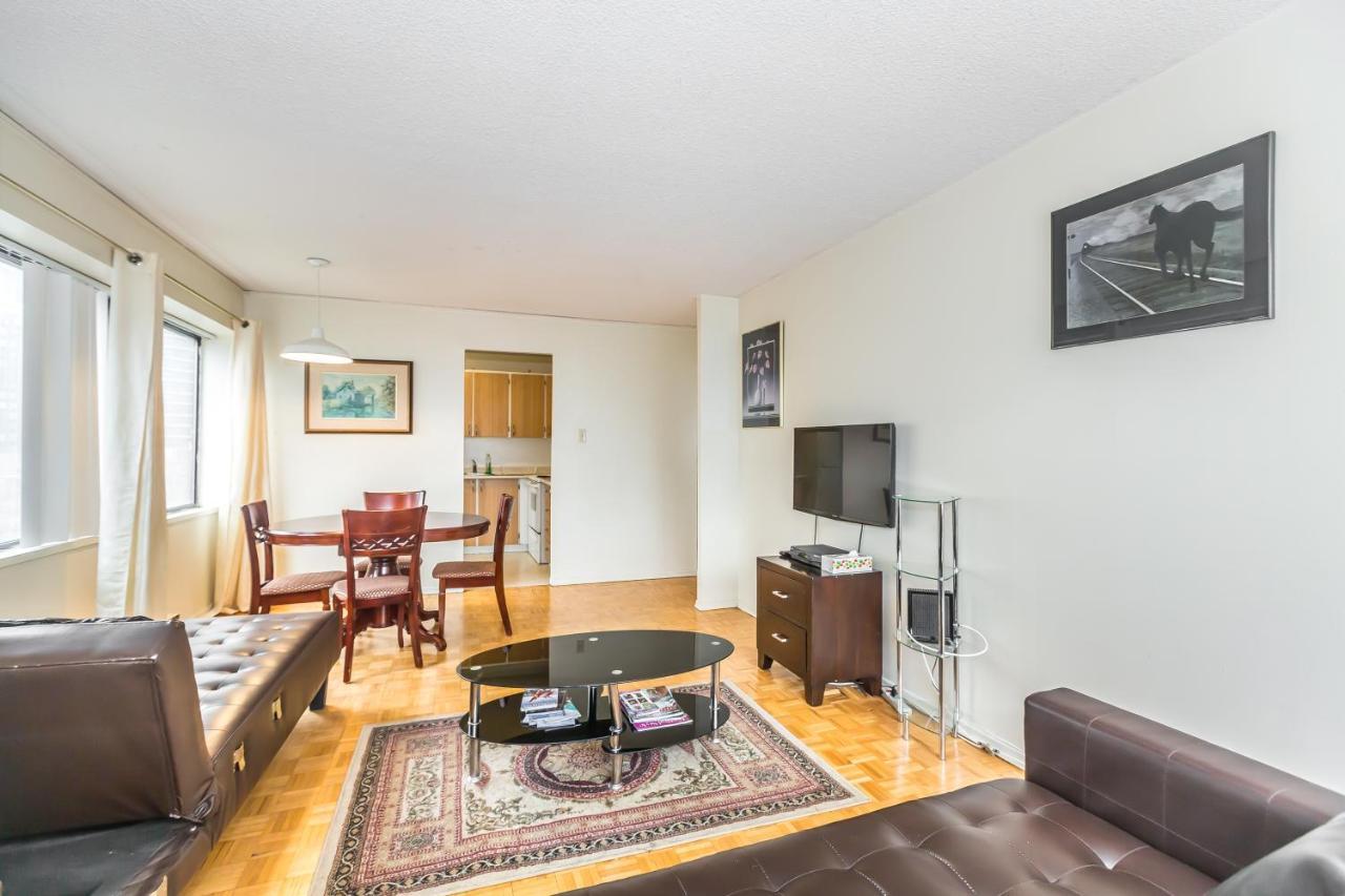 Toronto Furnished Living-Gerard Apartment