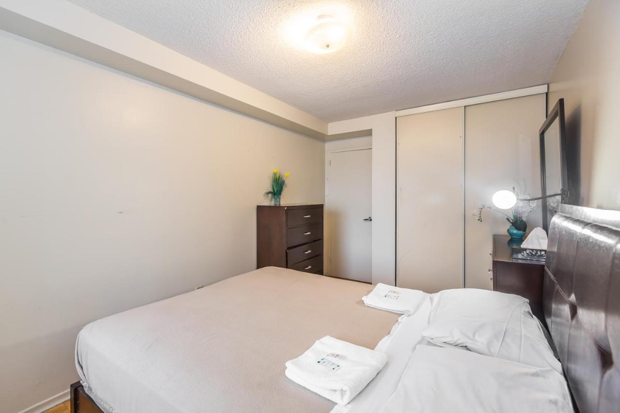 Toronto Furnished Living-Gerard Apartment Toronto