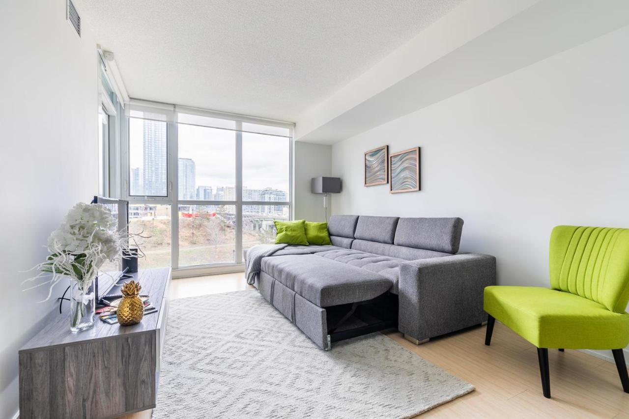 Simply Comfort. Amazing Downtown *