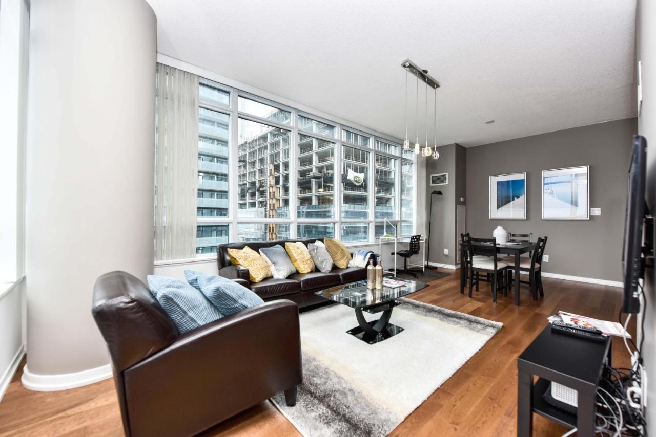 Apartment Sarkar - Maple Leaf Square