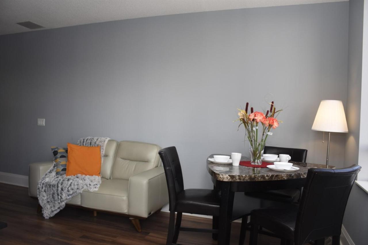 Kashaneh At Harrison Garden Apartment