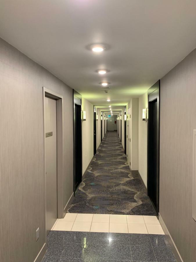 Luxury 3 Bedroom/2 Bathroom With Cn Tower View In The Heart Of Downtown Toronto