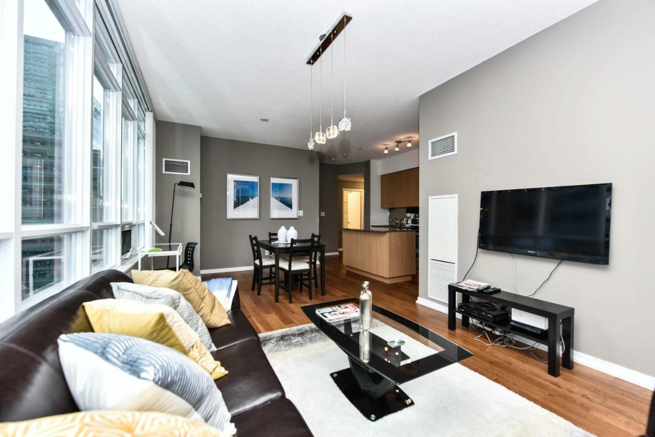 Apartment Sarkar - Maple Leaf Square