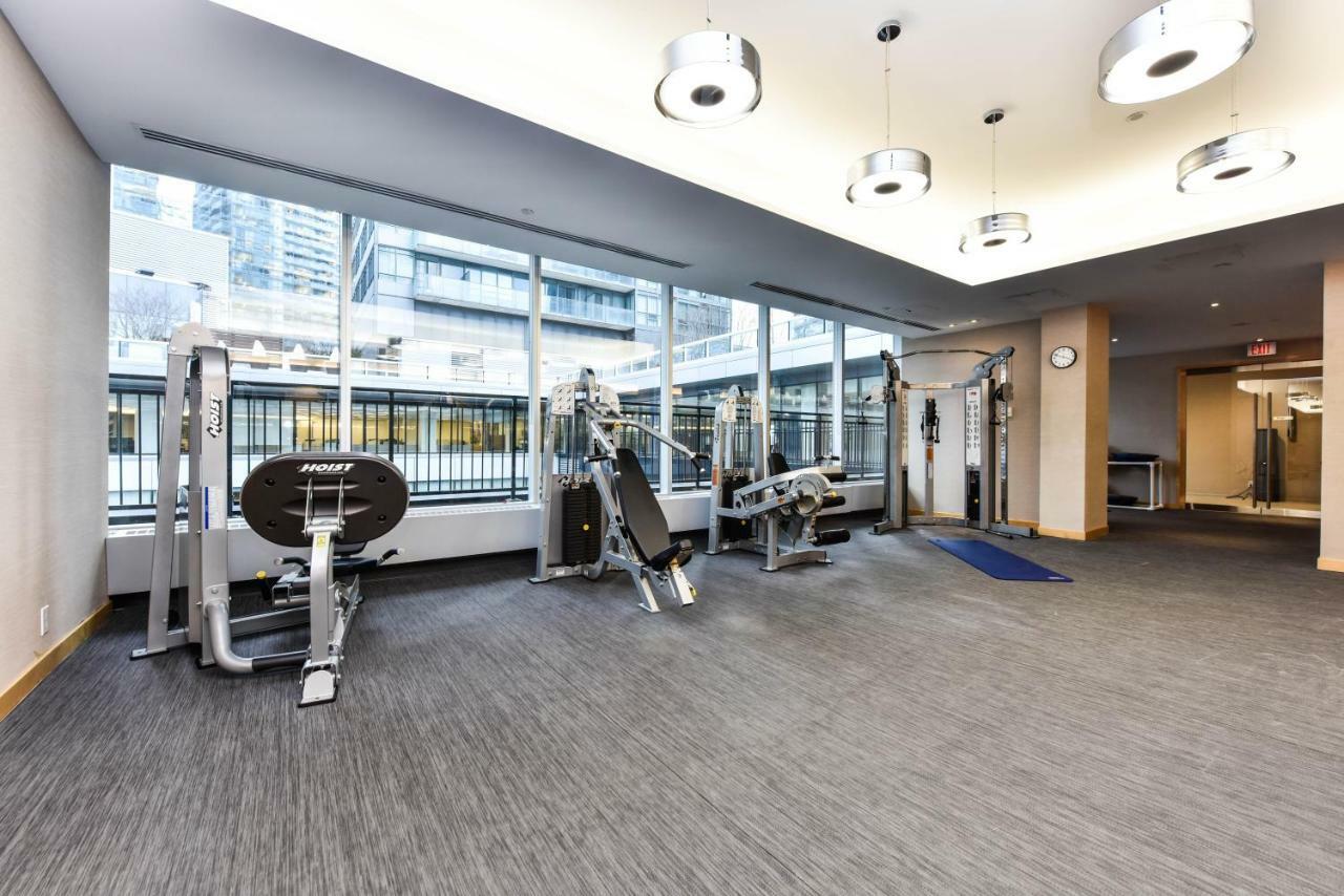Sarkar - Maple Leaf Square Apartment *